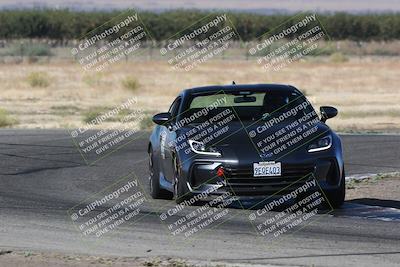 media/Sep-15-2024-Speed Ventures (Sun) [[7a54f7ed2f]]/Black Group/Session 1 (Outside Grapevine)/
